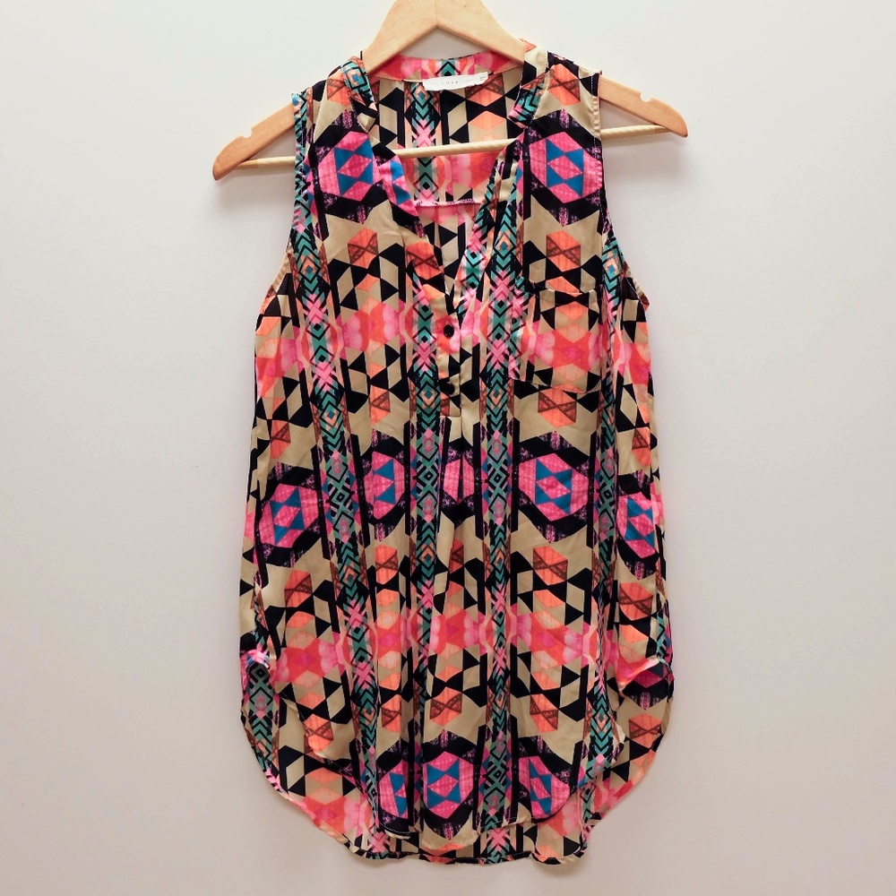 Lush Tribal Geometric Pattern Top Sleeveless, Sz S